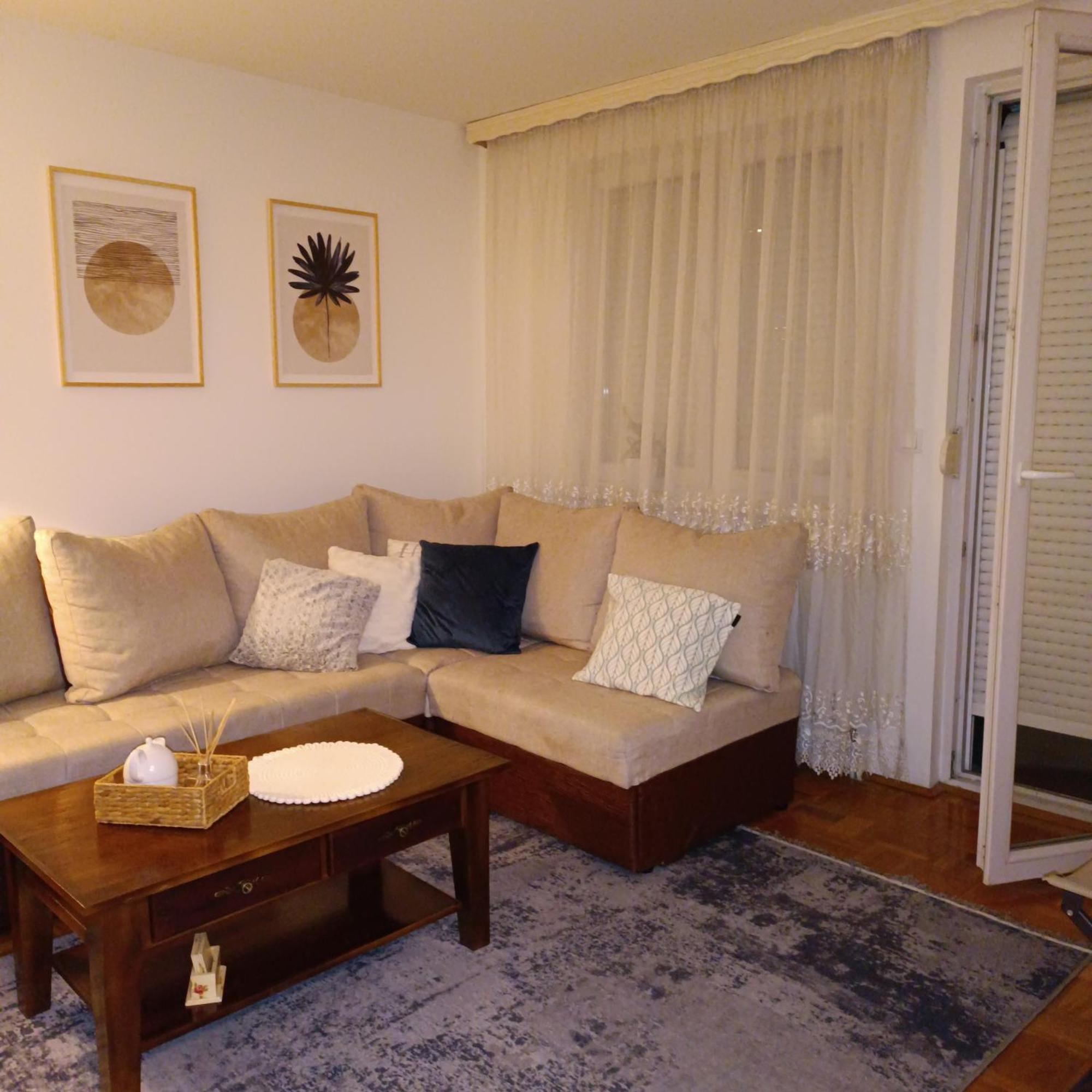 Apartment Ellena *